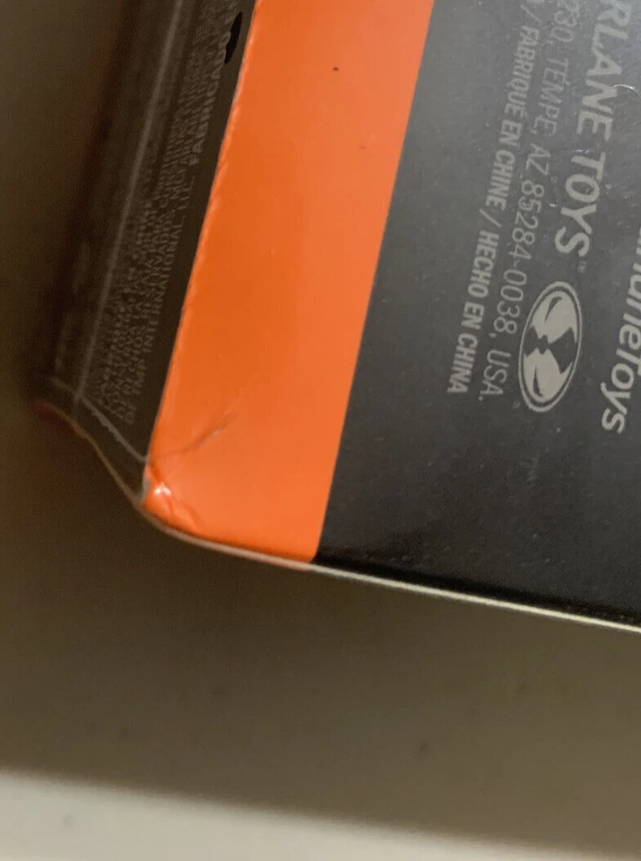 McFarlane Toys Batman & Robin Mr. Freeze Black Light Edition Gold Label EE - New - Image 2 of 4