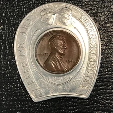 ENCASED COIN XF/AU 1946 P LINCOLN CENT THE PERMA STONE LAKESIDE MILWAUKEE WISC.