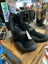 OKESPOR 4MM SKINDRY BOOT SIZE 41/42 US SIZE 8-8.5