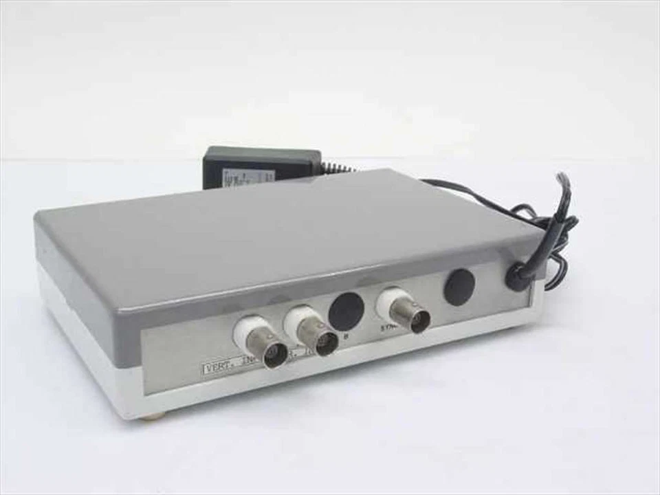 Extron Universal TTL Interface with Adapter no Cable RGB102E - Image 2 of 4