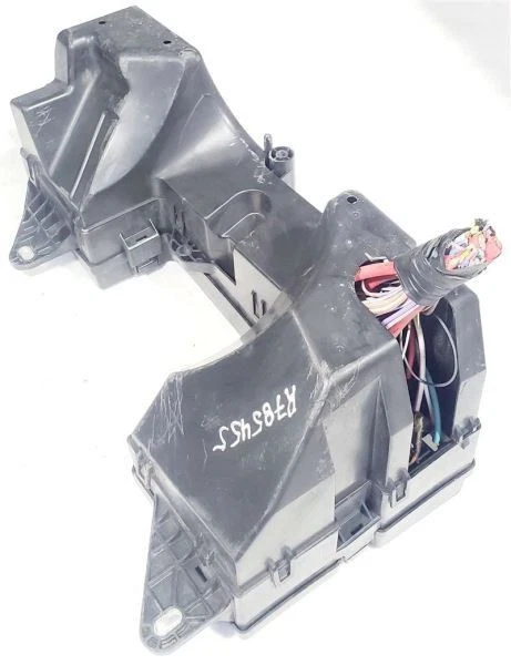 Caja de fusibles de motor OEM Jaguar XF 2009 2011 2011 Foto 4 de 4