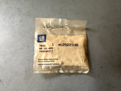 GM OEM NOS 12522338 Remote Key Fob Transmitter 1994 Chevrolet Impala - product listing photo