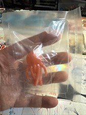 Vintage 1980s Kellogg  s Cereal Premium Wacky Wall Walker ORANGE Octopus / NIP