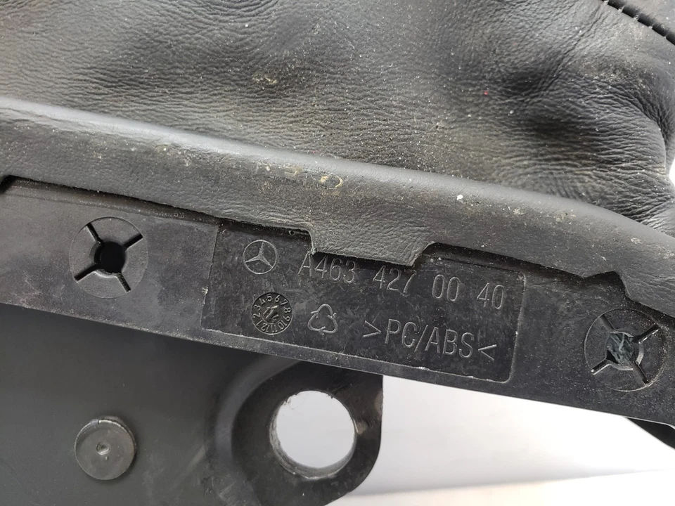 ✅13-18 OEM Mercedes W463 G550 G63 G65 AMG Manija de freno de estacionamiento de emergencia Cuero Foto 3 de 4