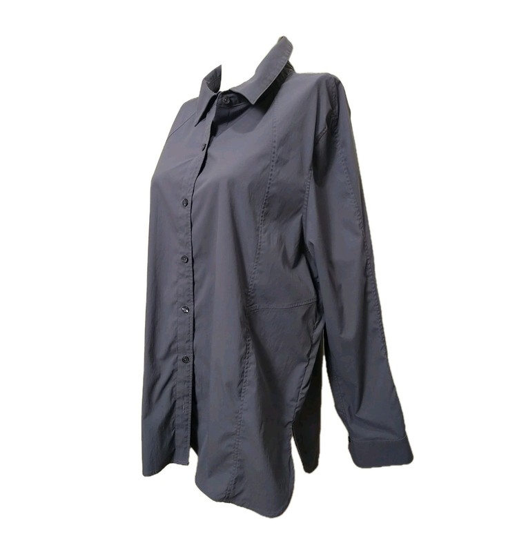 Athleta Women's Size Medium Activewear Shirt Button Up Long Sleeve Woven(#C7