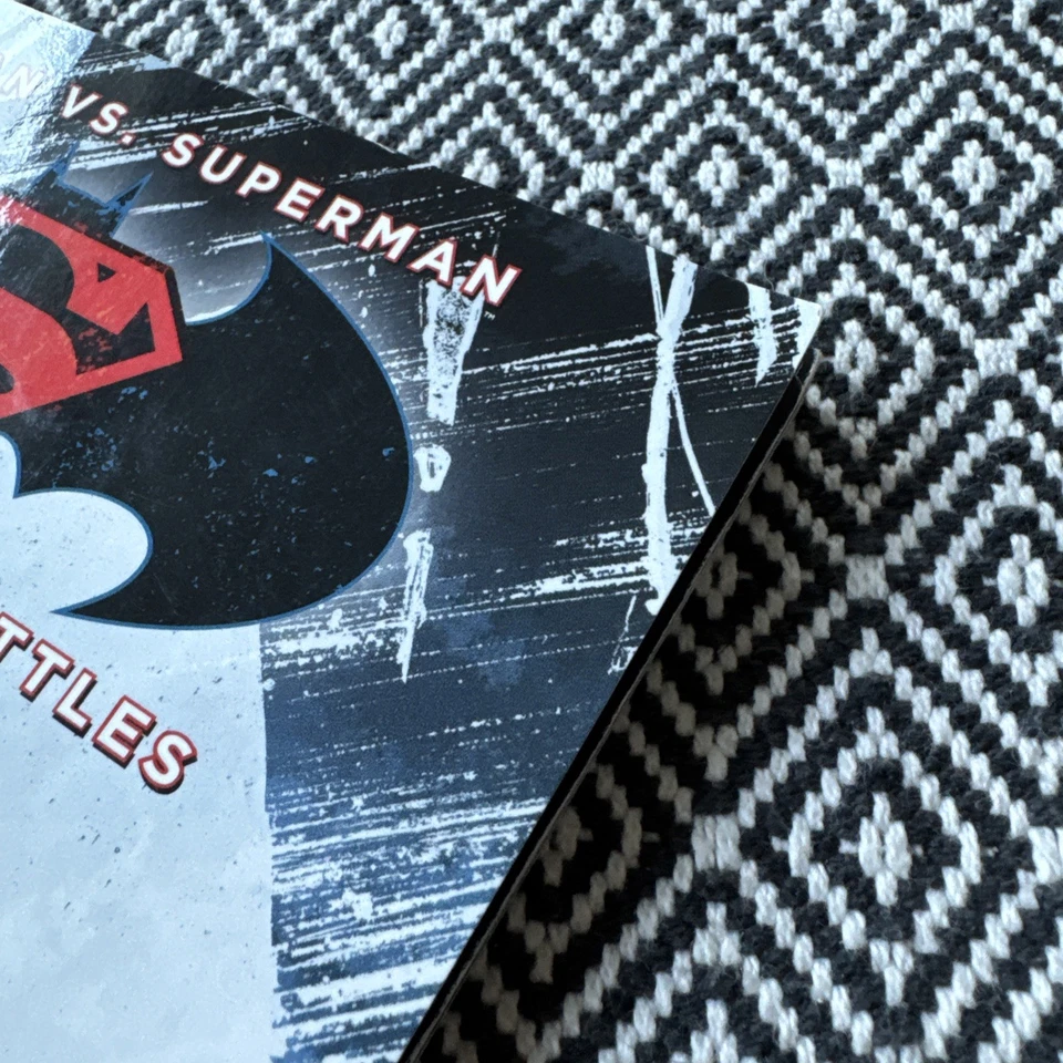 Batman Vs Superman-Greatest Battles GN 1st print-Very Nice-Comic-Graphic Novel - Image 4 of 4