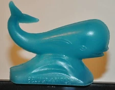 Mold-A-Rama Beluga Whale Aquatic Animal - Miami Seaquarium - Dark Aqua Blue