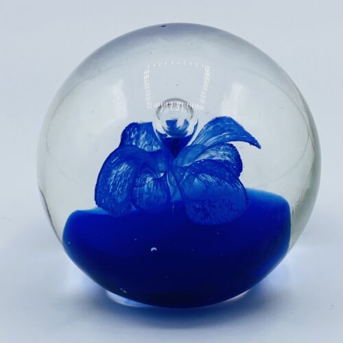 Vintage Art Glass Paperweight 2.5” Clear & Cobalt Blue Flower Large Bubble