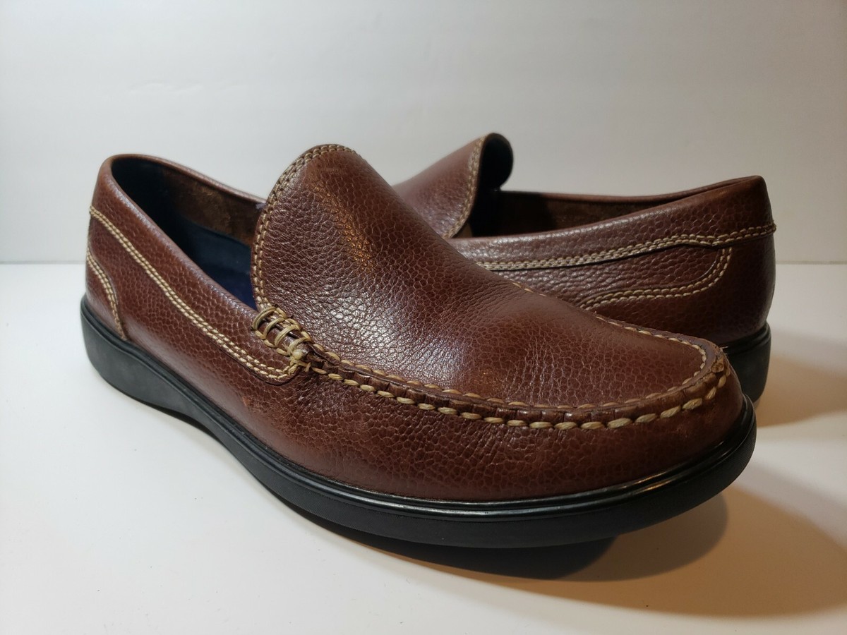 Cole Haan Sutton Plain PL Venetian Woodbury Grain Loafer  display picture 3