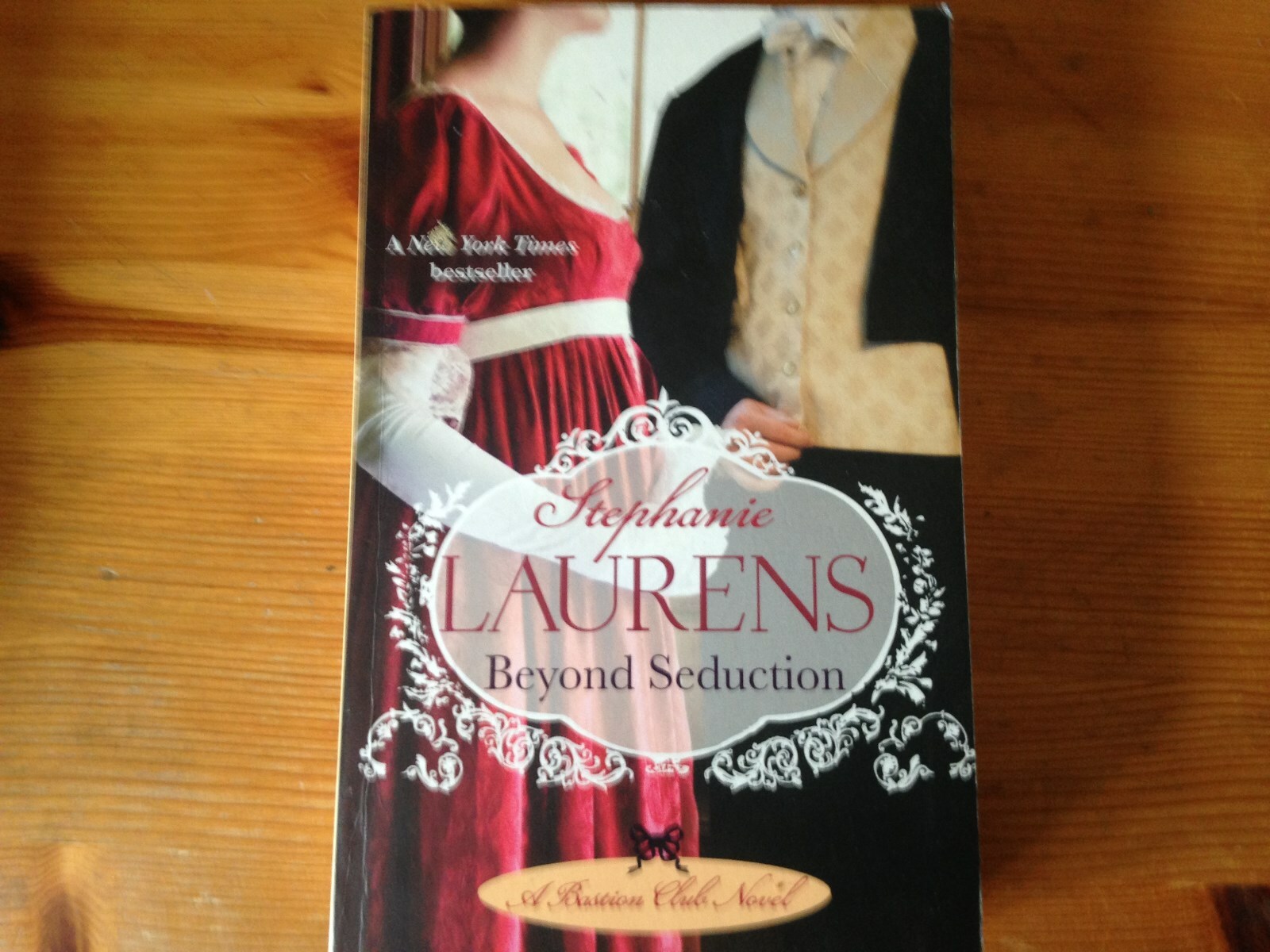 ROMANTIC NOVEL: BEYOND SEDUCTION! - A BASTION CLUB NOVEL by STEPHANIE LAURENS!