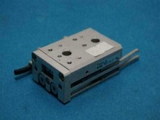 SMC MXS8-20 MXS820 Slide Unit Actuator Double Action