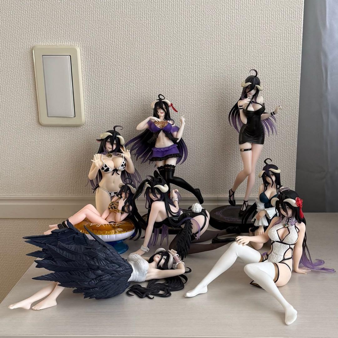 Albedo Figuren Konvolut 8 Stück Sammler Anime Figuren voll funktionsfähig Japan