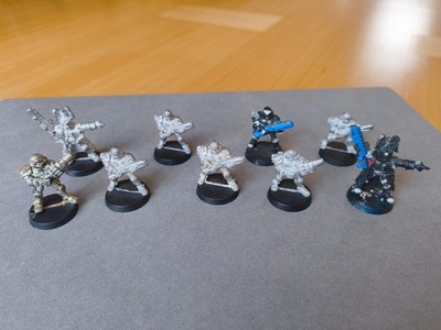 Warhammer 40k / 9 Adeptus Arbites Miniatures / Necromunda / Kill Team