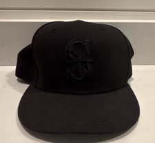 New Era Solid Snapback Baseball Cap Hat Adjus...