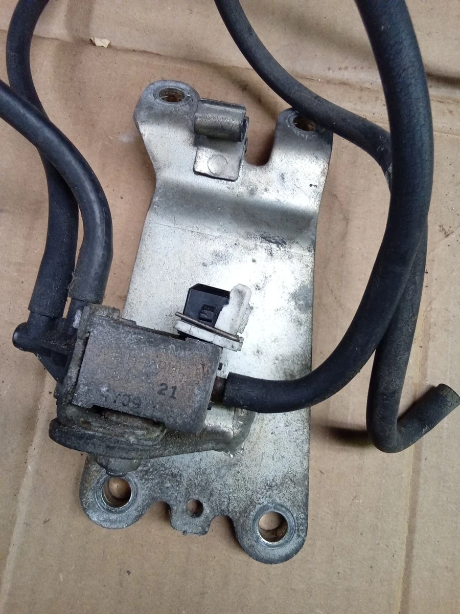 90-96 Nissan Z32 300zx Vg30de Left Vacuum Solenoid Bracket Vg30
