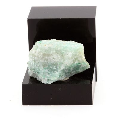 Disthen. 44,2 Ct. North Bay, Ontario, Kanada.