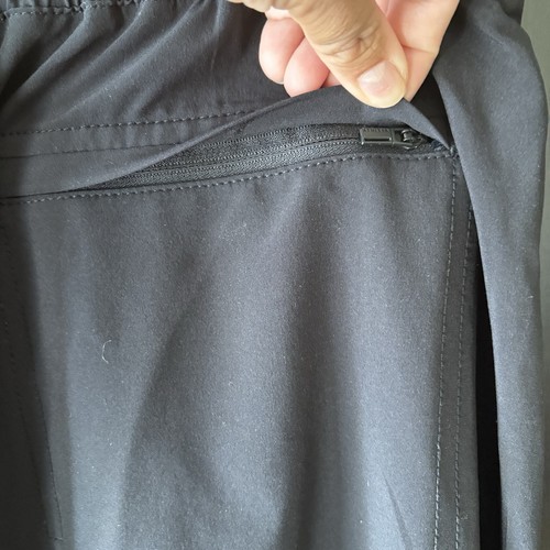 Falda midi de talle alto negra con bolsillos Athleta - Imagen 6 de 9