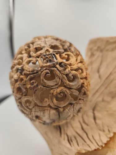 Sculpture artisanale Memento mori en bois de tamarin - Décoration unique - Imagen 5 de 10