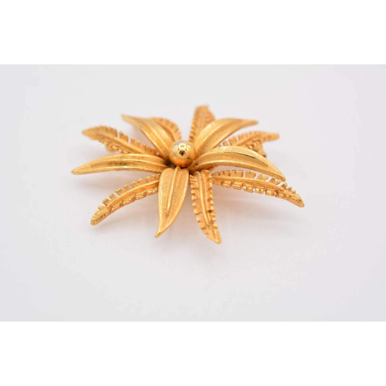 PIM Vintage Flower Pin Brooch Brushed Gold Matte Petals Signed 1980s 80s BinAT
