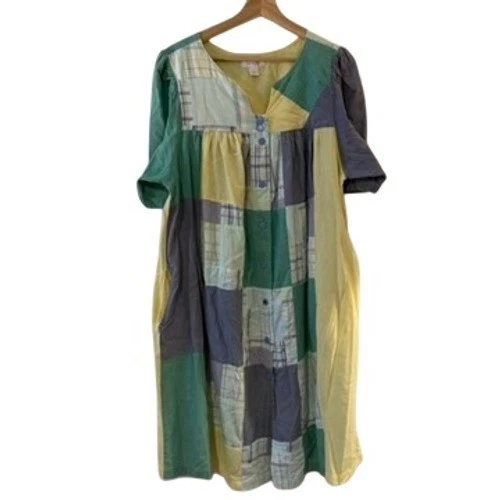 green emerald velvet dress Vintage 60s 70s floral Aloha MuuMuu dress with Pocket // One Size – Hey  Tiger main image 0