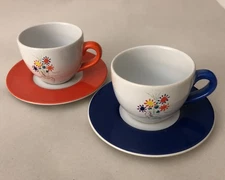2 PICASSO Espresso Tea Cups Saucers Hands & Flowers Masterpiece Editions 1998