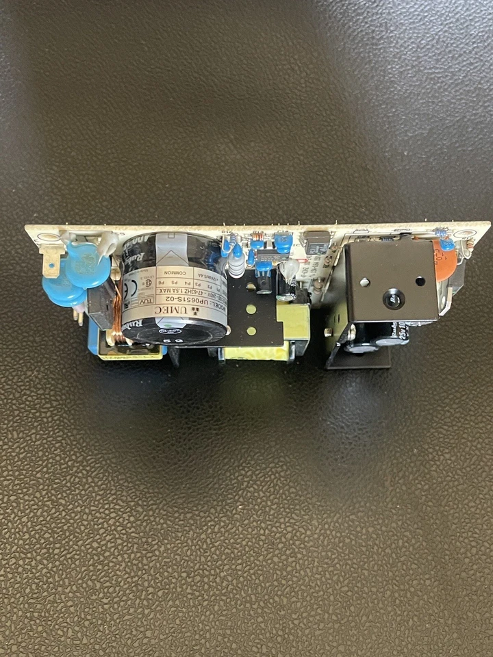 Placa de circuito de fuente de alimentación A065S2 REV A7 Foto 3 de 4