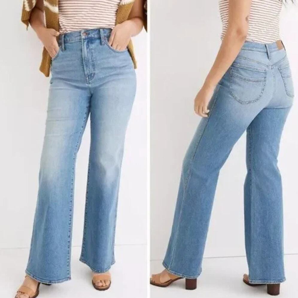 Madewell High-Rise Flare Jeans in Caine Wash - Size 25