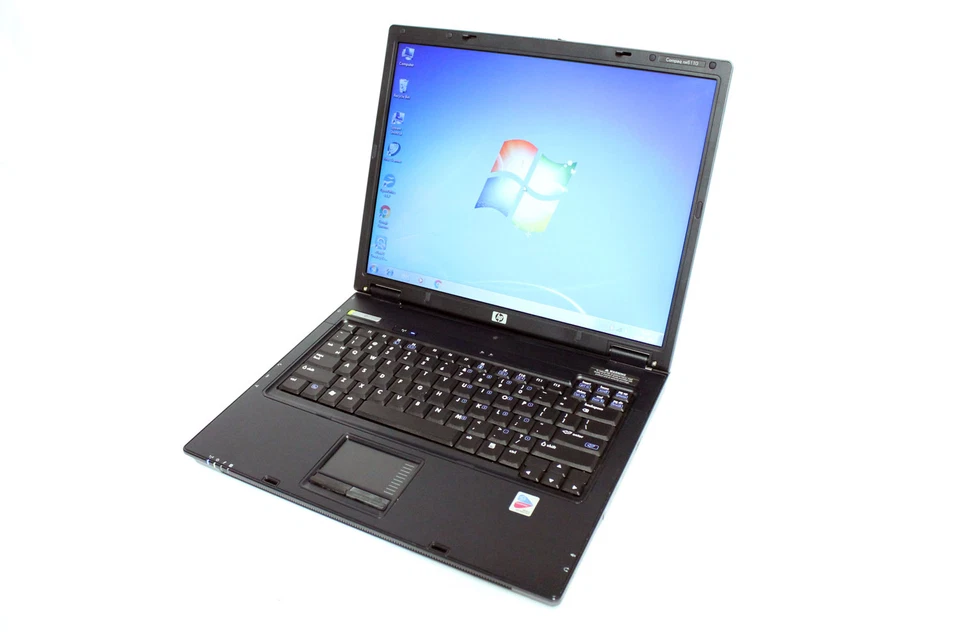 HP windows 7 laptop 1.7Ghz 1GB 2GB 60GB 15" Screen WIFI DVD Webcam Case - Image 3 of 4