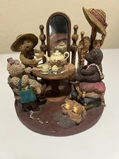 RUSS BERRIE & CO. BEARS FROM THE PAST TEA PARTY ITEM # 16663 REG. NO. DC2006 VG+