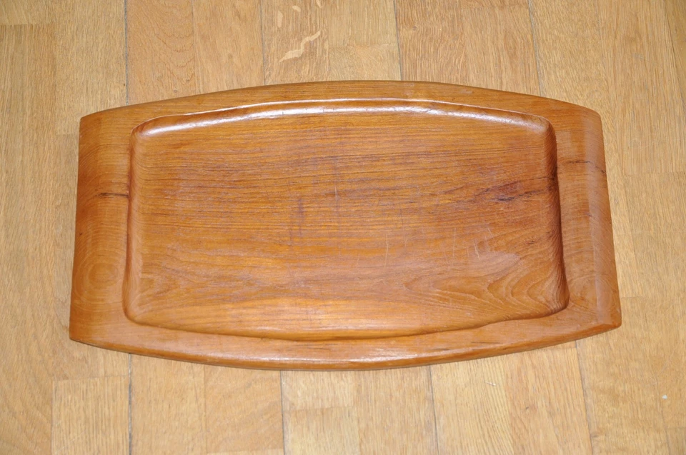 echtes Teakholz Tablett 70/80iger Jahre Thailand ca. 50cm x 30cm