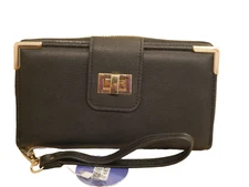 NWT  WOMEN'S BLACK CHIC UNLIMITED ZIP AROUND FRONT FLAP WALLET LEATHER WRISTLET
