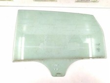 MERCEDES-BENZ B W246, W242 T&uuml;rfensterscheibe hinten links A2467350310 27141942