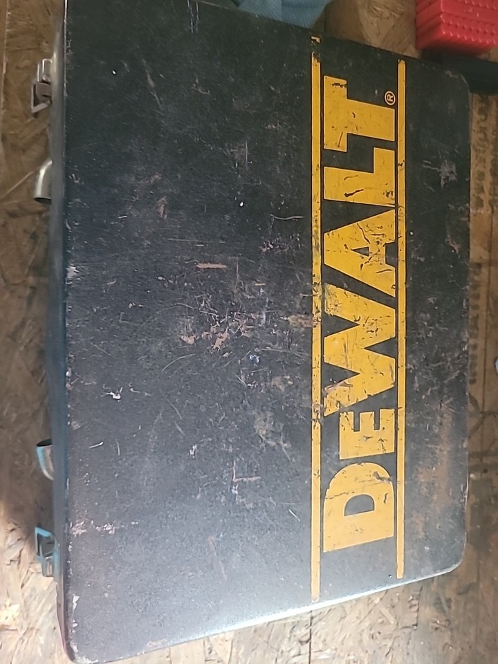 DeWalt DW972 Cordless Drill Driver | Property Room