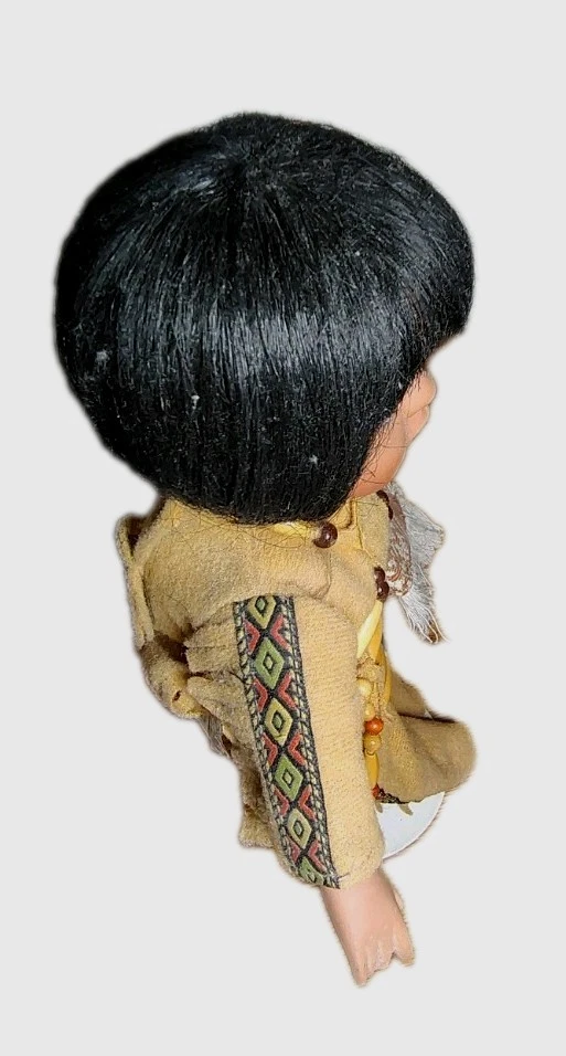 Danbury Mint Perillo Artaffects "Bird Song" Porcelian Doll 1994 VTG  - Image 3 of 4