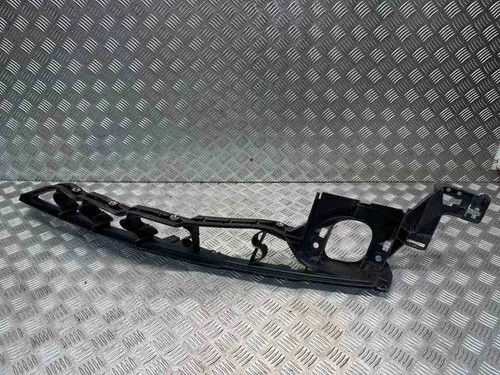BMW X5 E70 Kotflügelhalter vorne links 7157989 3.00 Diesel 173kw 2007 32453748