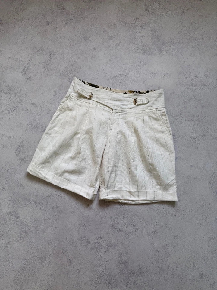 Pantalones cortos florales de lino a rayas blancas Gucci para mujer talla 44 Foto 2 de 4