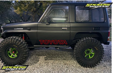 Kit 2 Adesivi Toyota Fuoristrada Stickers Auto Off Road 4x4 resistenti rosso