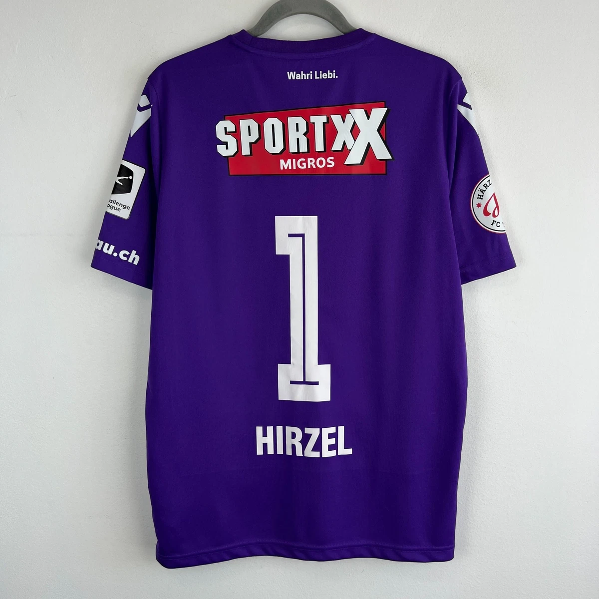 新品　タグ付きFC THUN 05-06 チャンピオンズリーグ ユニフォーム FC Thun International Club Soccer Fan Apparel and Souvenirs for