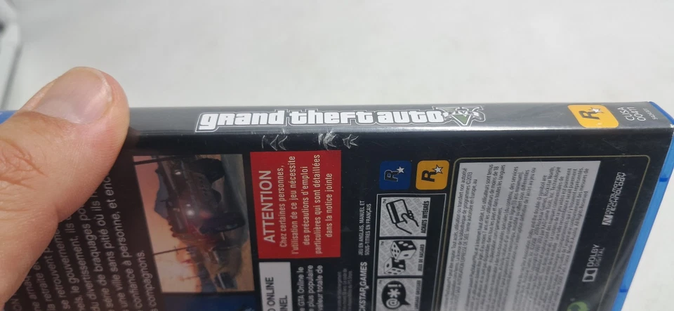 PS4 GTA V, photo 4 sur 4