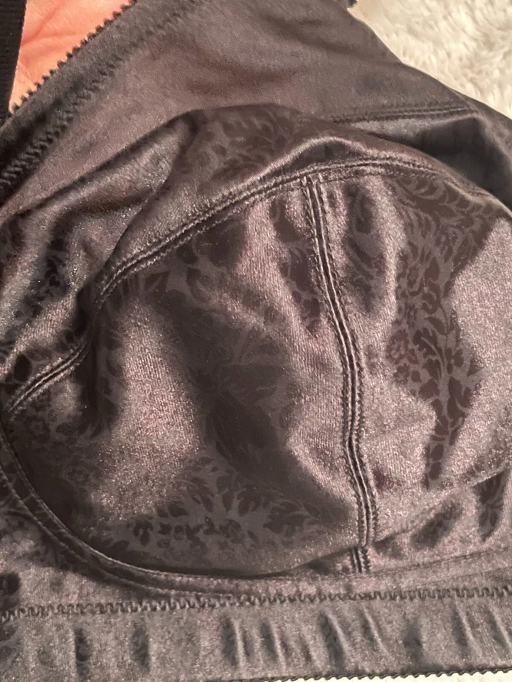 Sujetador 44D Floral SATINADO De Colección Lane Bryant Íntimo Suave Sedoso Copa Suave Sin Alambres Foto 2 de 4