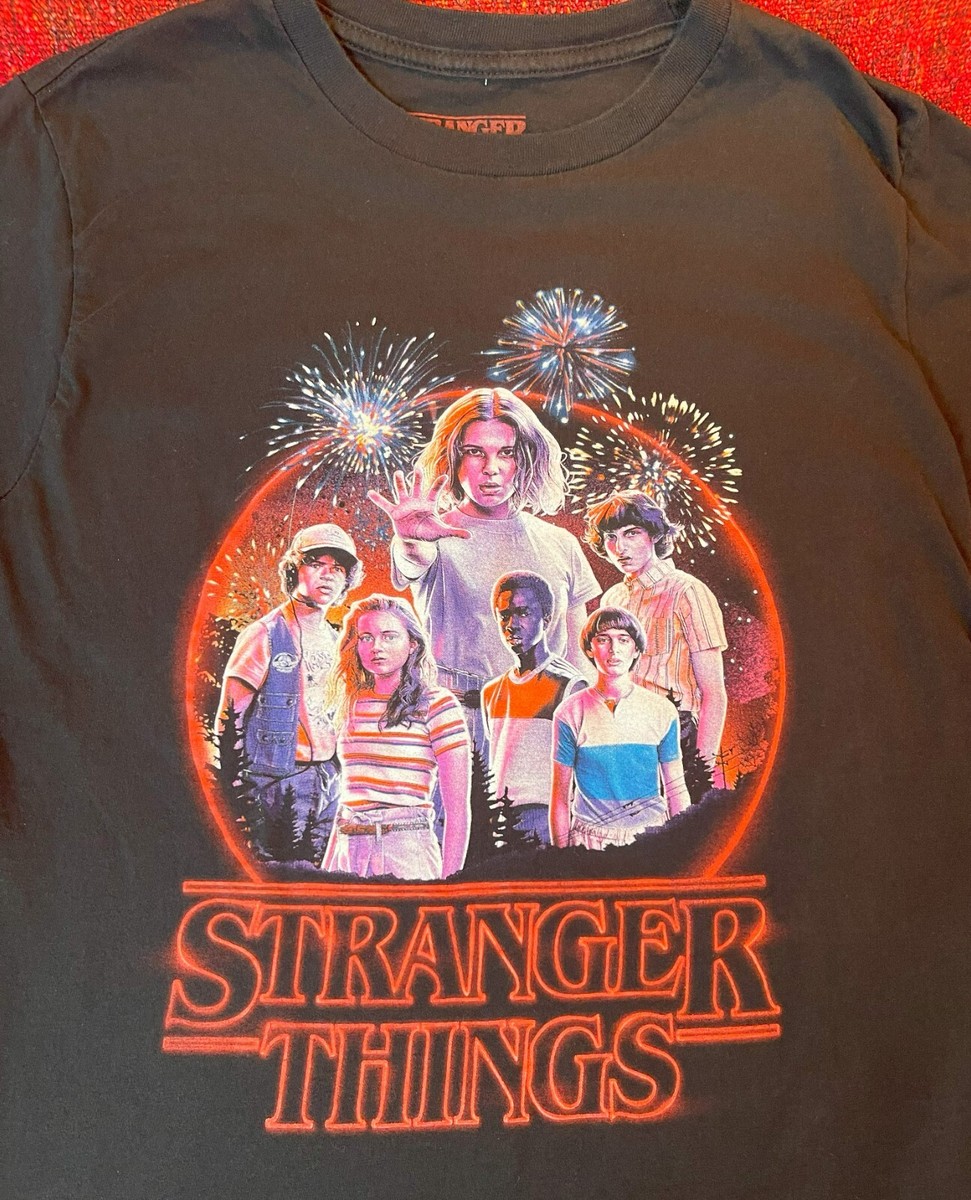 T-shirt Vintage Stranger Things Rouge Taille M - Coton, Col Rond, Manches Courtes, Rétro