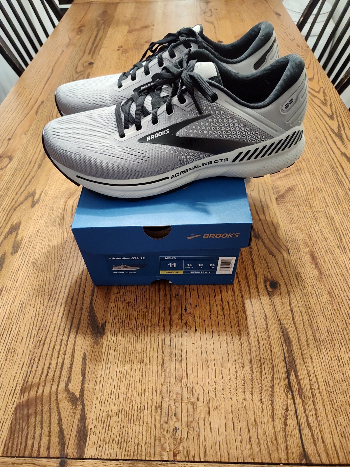 Brooks Adrenaline GTS 22 Size 11 Wide Gem