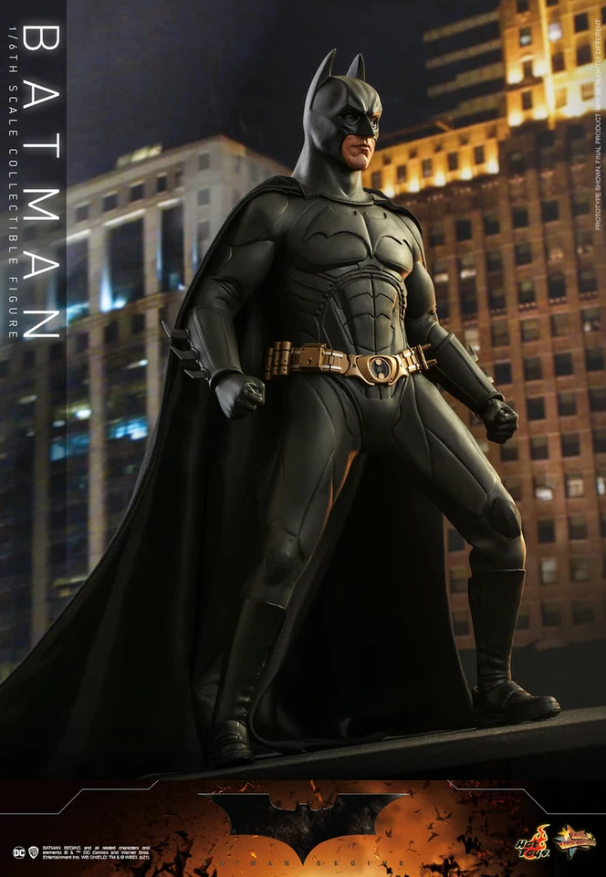 Batman Begins Christian Bale 1/6 Action Figure Hot Toys Sideshow MMS595 - Imagen 4 de 4