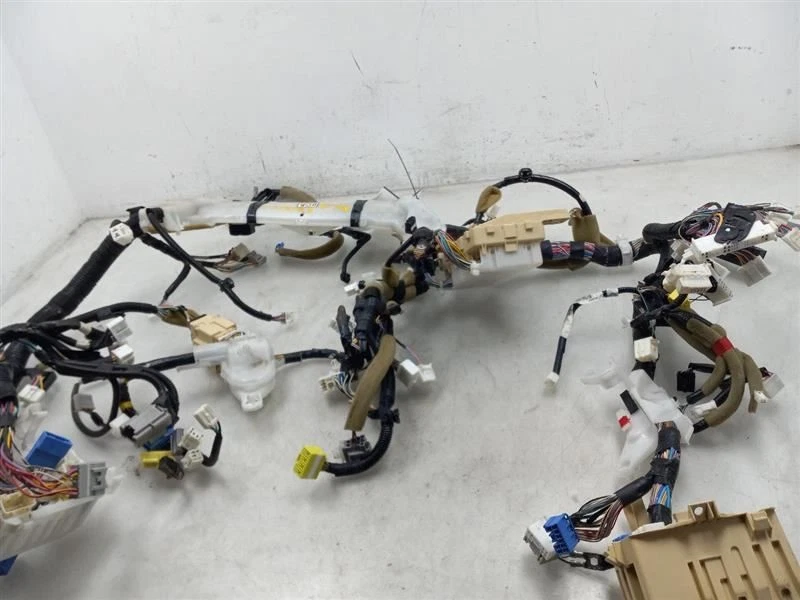 06 LEXUS RX400H DASH WIRE HARNESS 3.3L - Image 2 of 4