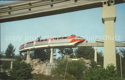 Disneyland California Monorail train Bahn 