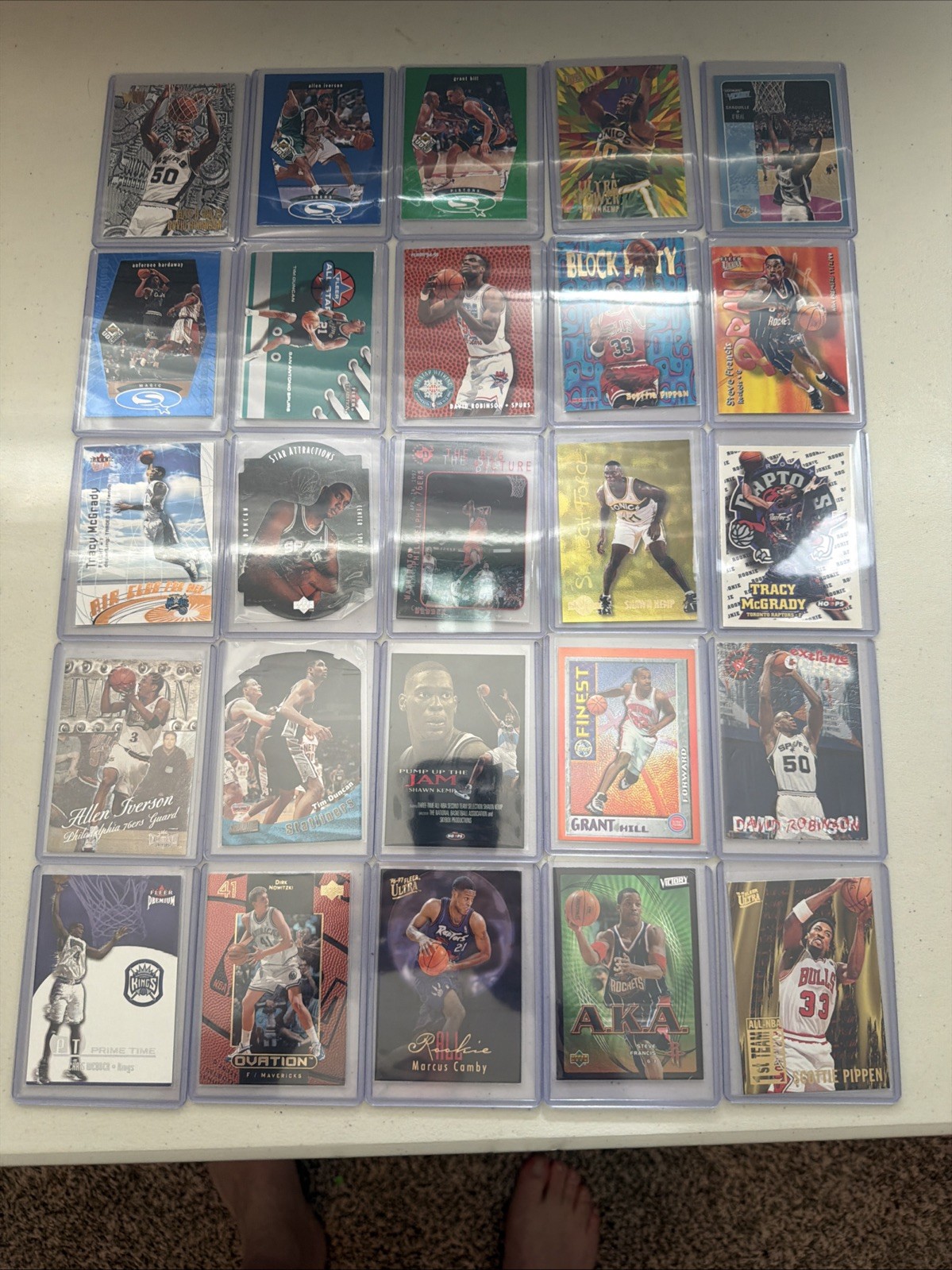 Lot of 25 Basketball Stars Inserts/Rookie/Numberd Cards Various Years See Pics