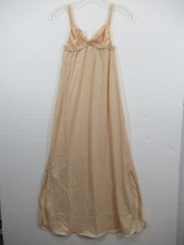 Vintage 70s JCPenney Full Dress Slip Double Slit Women 34 Beige Nylon Non Cling