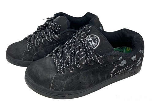 globe shoes 9.5
