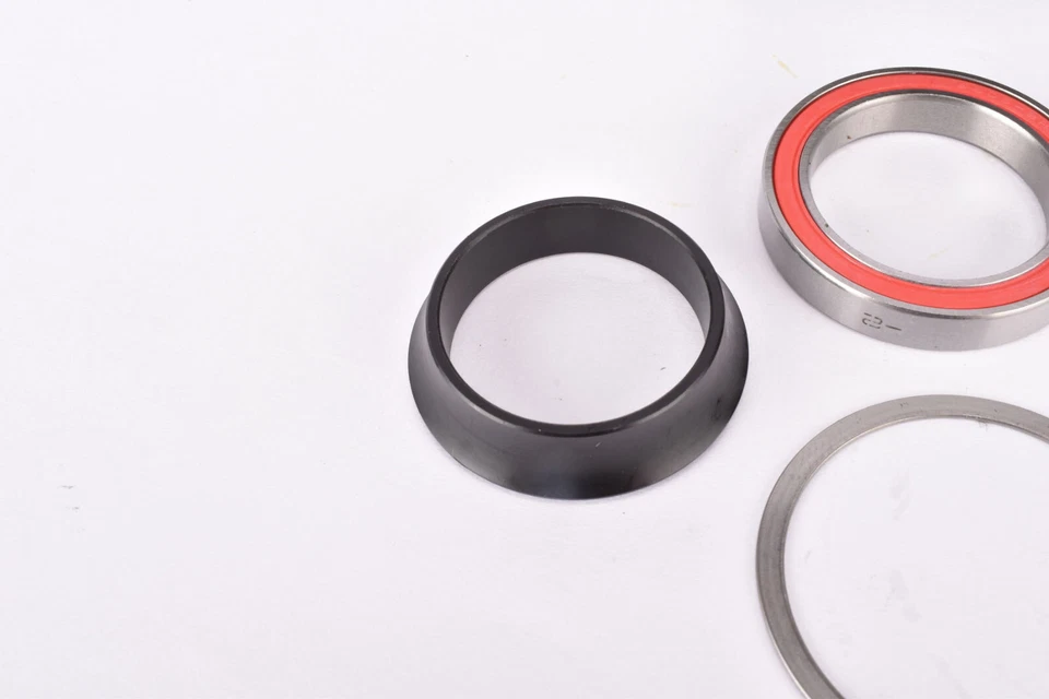 NOS/NIB Campagnolo #IC14-COU42 Over-Torque Bottom Bracket Cups (BB30) in 68x42mm - Bild 3 von 4