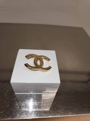 CHANEL CC GOLD TONE HARDWARE LOGO